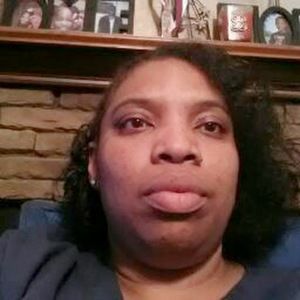 Meet your Posher, Regina